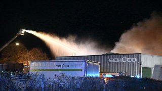 Borgholzhausen: Großbrand bei Schüco