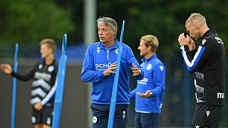 Das erste Arminia-Training mit Neuzugang Mike van der Hoorn