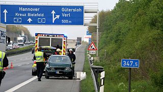 Gütersloh: Frau (29) bei Unfall auf der A2 verletzt