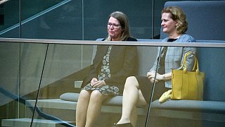Bundestag stimmt Nato-Beitritt Finnlands und Schwedens zu