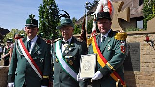 Bad Driburg: Jubiläumsschützenfest in Neuenheerse