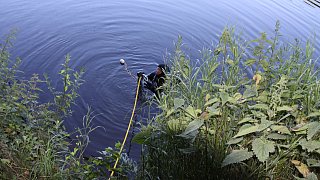 Löhne: Taucher in der Werre