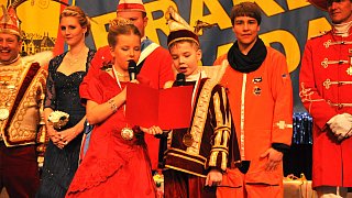 Brakel: Carsten Reineke und Anna Tölle als Kinderprinzenpaar in Brakel feierlich proklamiert