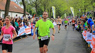 Hermannslauf 2015: Fotos vom Ziel an der Sparrenburg