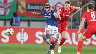 Arminia schlägt Freiburg 3:1.