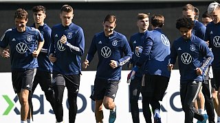 Flick-Kommandos mit roter Pfeife - WM-Titel als großes Ziel