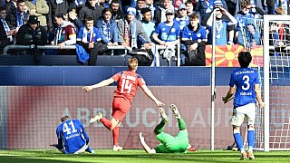 Darmstadt und St. Pauli oben - Schalke und HSV patzen