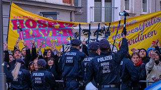 Bielefeld: 14.000 Demonstranten pfeifen Neonazis aus der Stadt