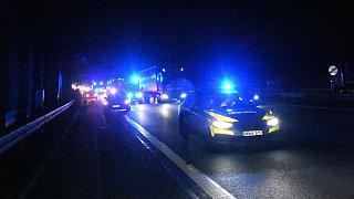 Probleme mit Automatikfahrzeug: Auffahrunfall auf der A2 bei Gütersloh