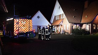 Zwei Verletzte bei Brand in Isselhorst