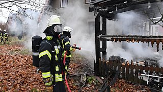 50 Feuerwehrleute löschen Brand in Österwiehe