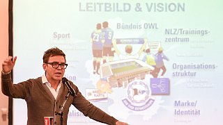 Arminia: Präsidium wieder gewählt und Stadionverkauf zugestimmt