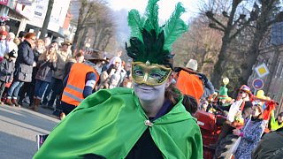 Bad Driburg: Närrischer Karnevalsumzug durch die Badestadt