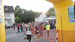 Hunderte starten beim 32. Bielefelder Feuerwehrlauf in Sieker