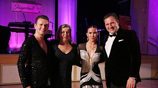 Brakel: Jägerball in der Stadthalle