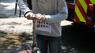Paul Maar besucht Sommerfest der Grundschule Hiddenhausen
