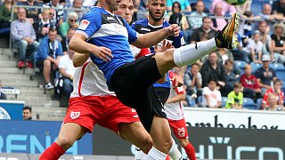 Arminia Bielefeld besiegt Regensburg mit 2:1