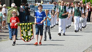 Lüchtringen: Johanni-Fest mit Menschenkicker und Festumzug