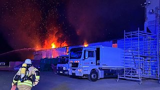 Feuerwehreinsatz bei Firma Remondis in Dörentrup