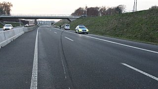 Schwerer Unfall durch Falschfahrerin auf der A33 bei Steinhagen