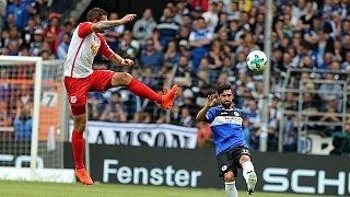 Arminia Bielefeld besiegt Regensburg mit 2:1