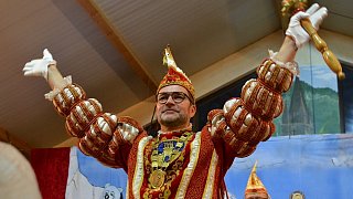 Bad Driburg: Kostümsitzung der Karnevalsgesellschaft Rot-Weiße Garde