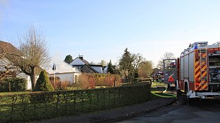 Mehrere Garagen in Eichholz niedergebrannt