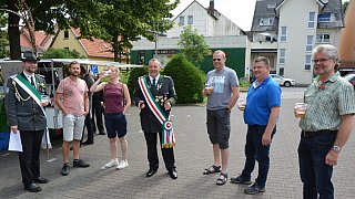 Bierpolonaise der Schützen