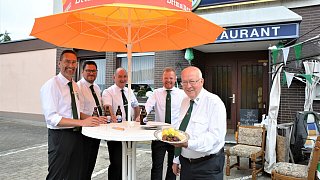Bierpolonaise der Schützen