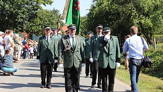 Borlinghausen: Impressionen vom Festzug des Schützenfestes und der 950-Jahr Feier