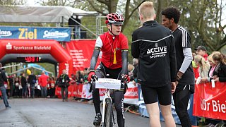 Hermannslauf 2015: Fotos vom Ziel an der Sparrenburg