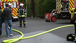 Feuerwehr rückt zu Saunabrand aus