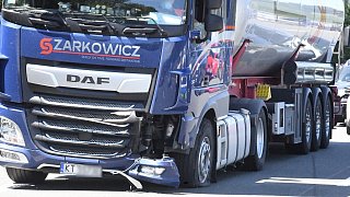 Sportwagen überschlägt sich auf der A2 bei Gütersloh