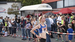 Hunderte starten beim 32. Bielefelder Feuerwehrlauf in Sieker