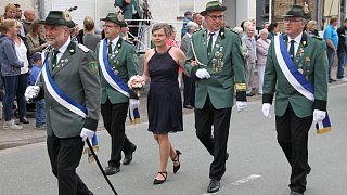 Borgentreich: Umzug zum Jubiläumsschützenfest