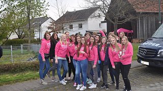 Warburg: Die Warburger Schützen und Regenten feiern beim Stadtschützenfest in Calenberg ihr Stadtschützenkönigspaar Rainer und Bärbel Schnückel