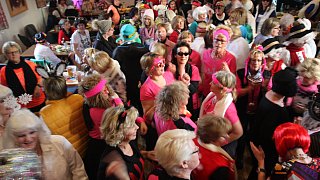 Schloß Holte-Stukenbrock: Frauen feiern Karneval in Sende