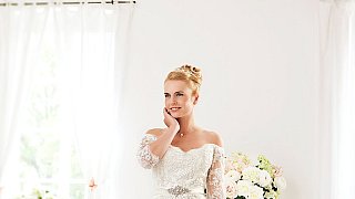 Brautmode 2015: Lässige Hippiekleider und sexy Einblicke