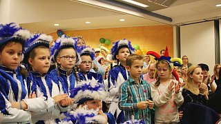 Beverungen: Carnevalsverein Weserbrücke Beverungen feiert Eröffnungsball
