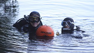 Löhne: Taucher in der Werre