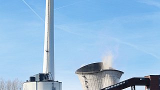 Gütersloher Abrissunternehmer Hagedorn sprengt Kraftwerk Knepper im Ruhrgebiet