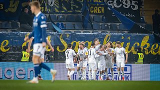 Arminia schlägt Saarbrücken 3:1.