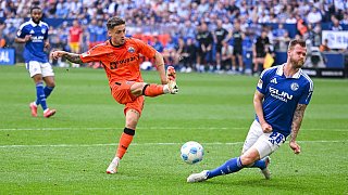 SC Paderborn siegt 2:0 gegen FC Schalke 04