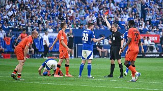 SC Paderborn siegt 2:0 gegen FC Schalke 04