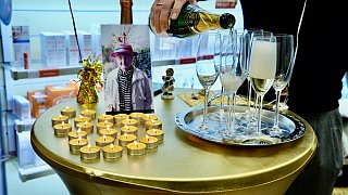 Überraschungsparty für 100-jährige Anneliese Kresse in der Apotheke