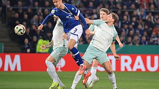 Arminia Bielefeld schlägt Werder Bremen 2:1.