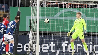 Arminia schlägt Freiburg 3:1.