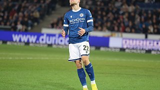 Arminia Bielefeld schlägt Viktoria Köln 2:0.