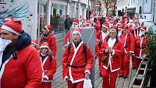 Eine Stadt sieht rot: Motive vom 6.Bielefelder Santa Run