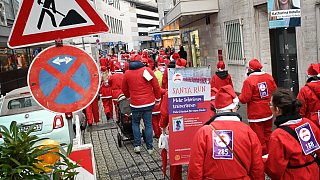 Eine Stadt sieht rot: Motive vom 6.Bielefelder Santa Run